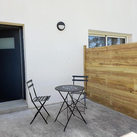 Appt T2 Confortable ลารอช-ซูร์-ยง ภายนอก รูปภาพ